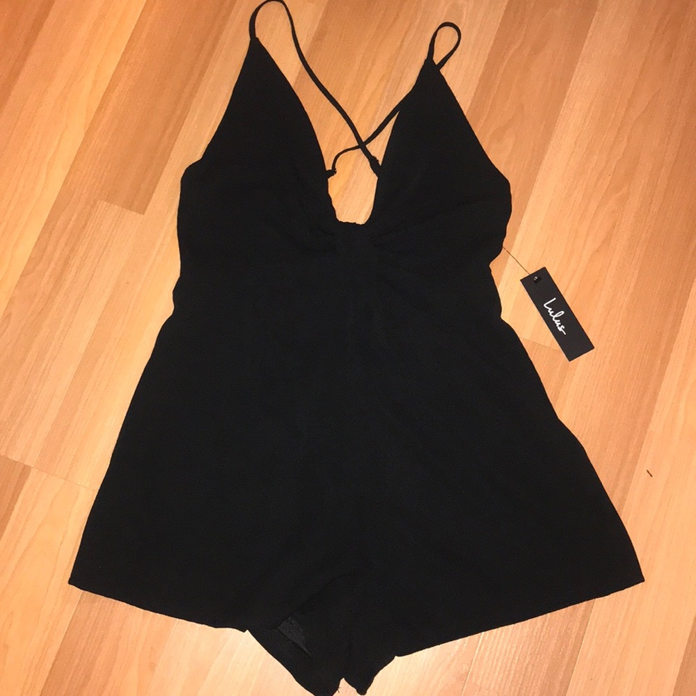 NWT black lulus romper